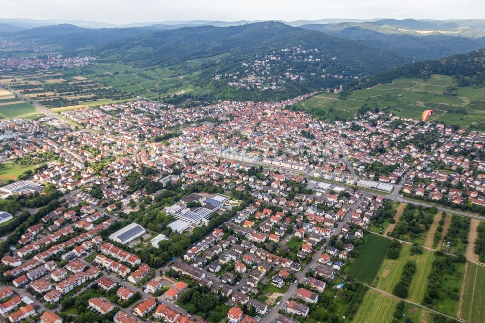 Luftbild Schriesheim - Ortsansicht in Schriesheim im Bundesland Baden-Württemberg, Deutschland