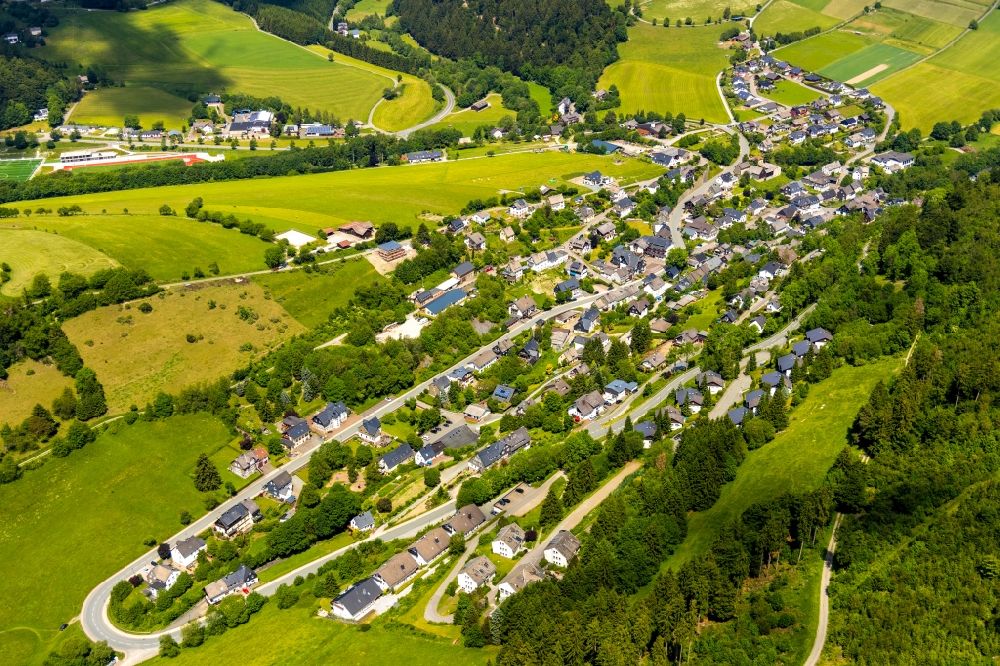 Schwalefeld von oben - Ortsansicht in Schwalefeld im Bundesland Hessen, Deutschland
