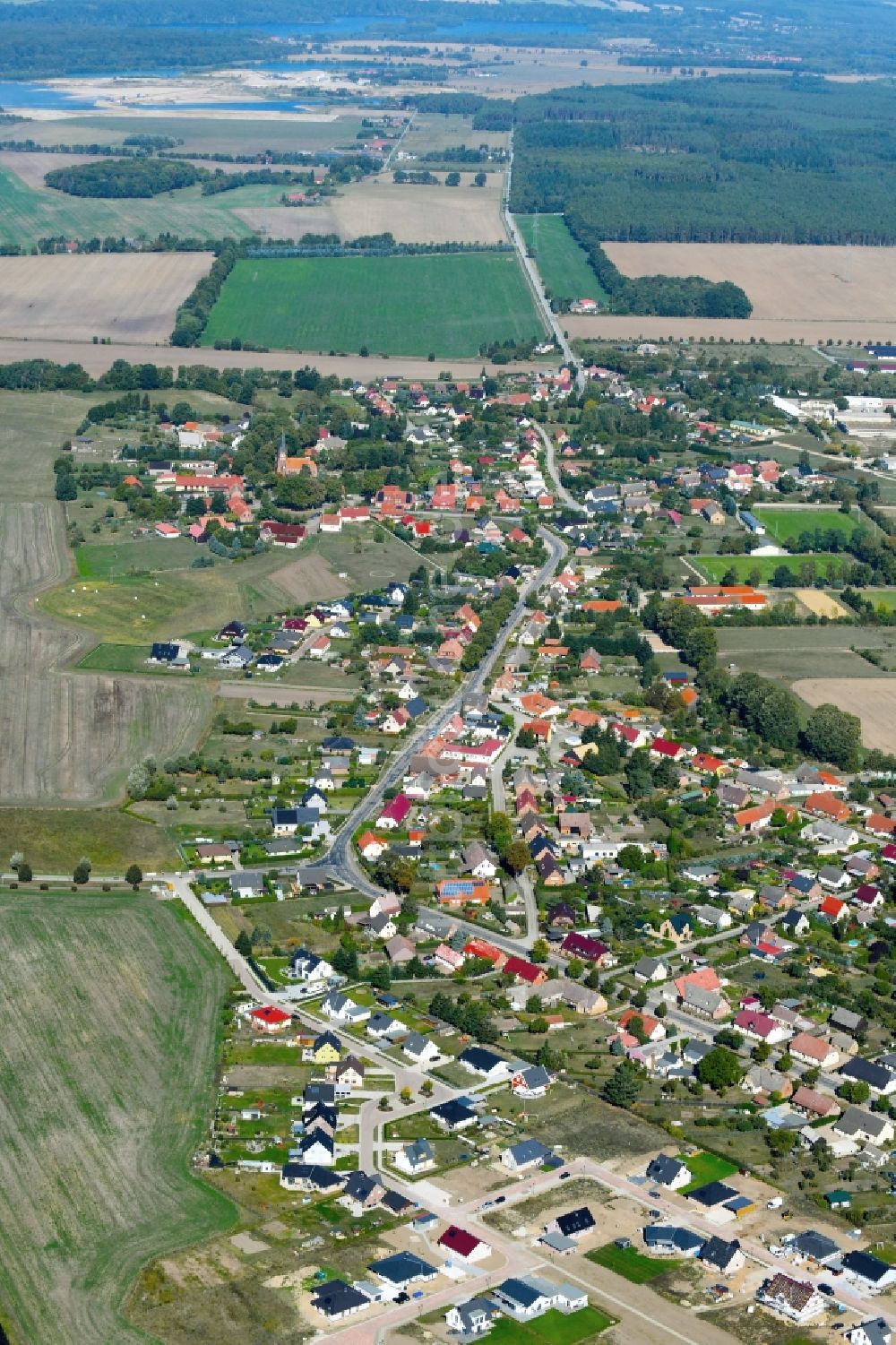Luftbild Sukow - Ortsansicht in Sukow im Bundesland Mecklenburg-Vorpommern, Deutschland