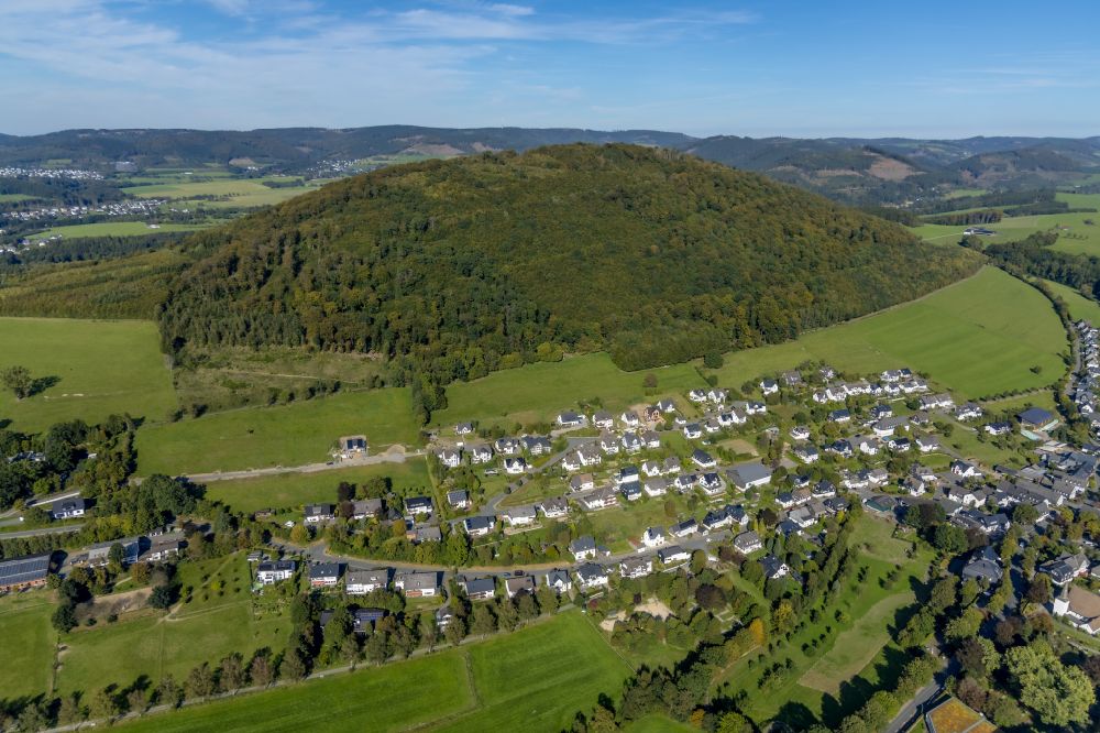 Grafschaft von oben - Ortsansicht im Talbereich in Grafschaft im Bundesland Nordrhein-Westfalen, Deutschland