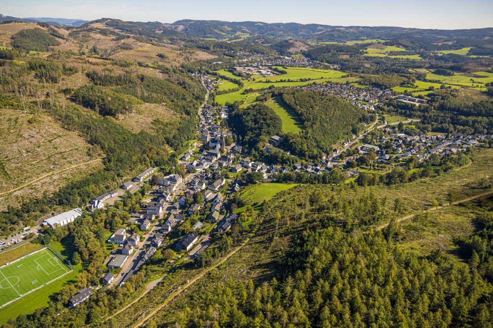 Luftbild Kirchhundem - Ortsansicht im Talbereich in Kirchhundem im Bundesland Nordrhein-Westfalen, Deutschland