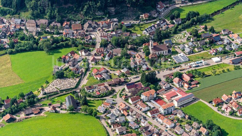 Luftaufnahme Oberwinden - Ortsansicht im Talbereich in Oberwinden der Gemeinde Einden im Elztal im Bundesland Baden-Württemberg, Deutschland
