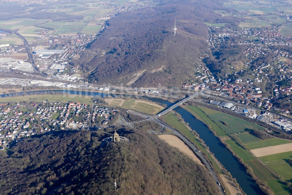 Luftbild Porta Westfalica - Ortsansicht im Talbereich im Ortsteil Holzhausen in Porta Westfalica im Bundesland Nordrhein-Westfalen, Deutschland