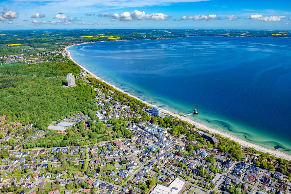 Luftbild Timmendorfer Strand - Ortsansicht von Timmendorfer Strand an der Sand- Strand- Küste der Ostsee im Bundesland Schleswig-Holstein