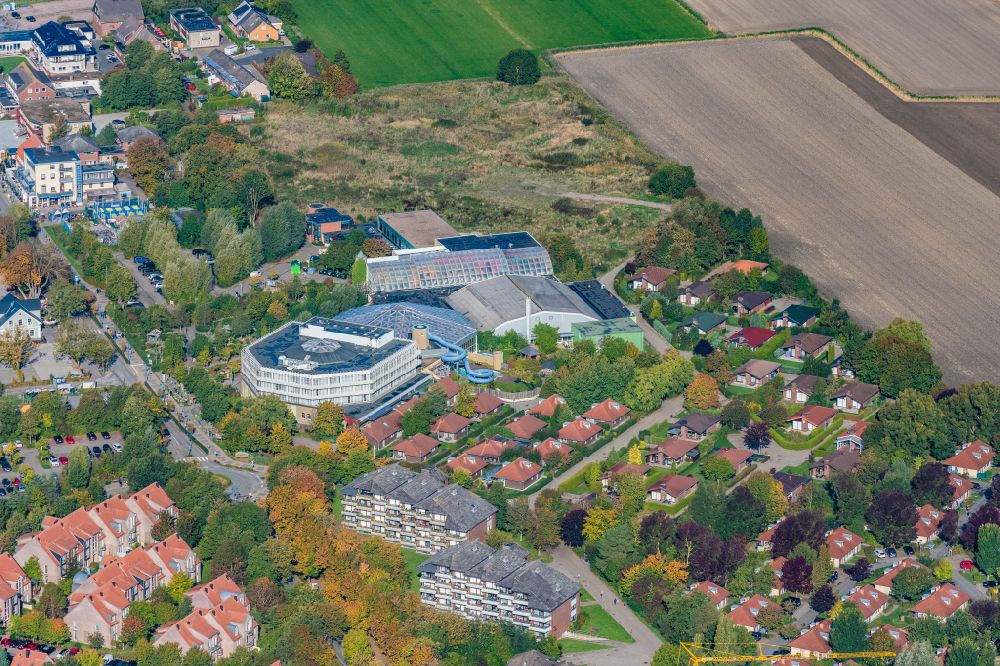 Luftaufnahme Butjadingen - Ortsansicht Tossens Centerparcs in Butjadingen im Bundesland Niedersachsen, Deutschland