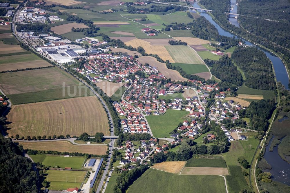 Luftbild Weixerau - Ortsansicht am Uferbereich des Mittlere-Isar-Kanal und der Isar in Weixerau im Bundesland Bayern, Deutschland