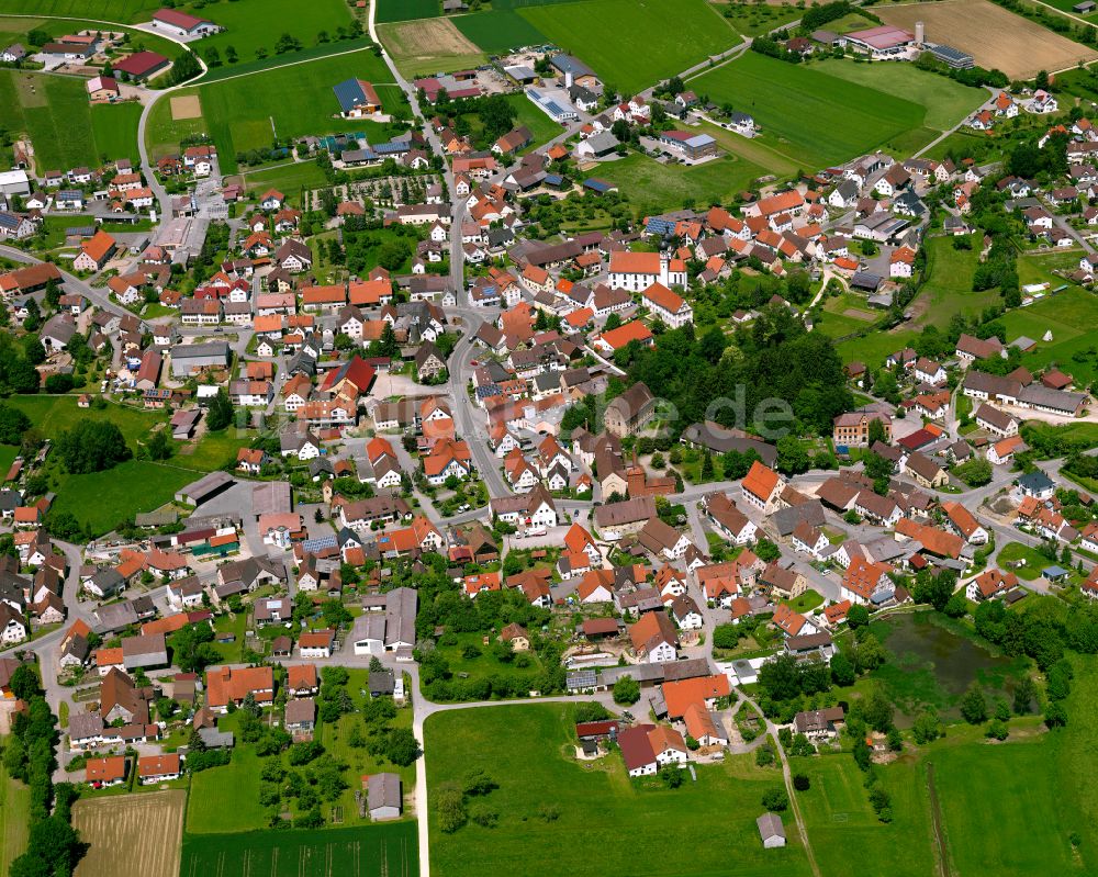 Luftaufnahme Uttenweiler - Ortsansicht in Uttenweiler im Bundesland Baden-Württemberg, Deutschland