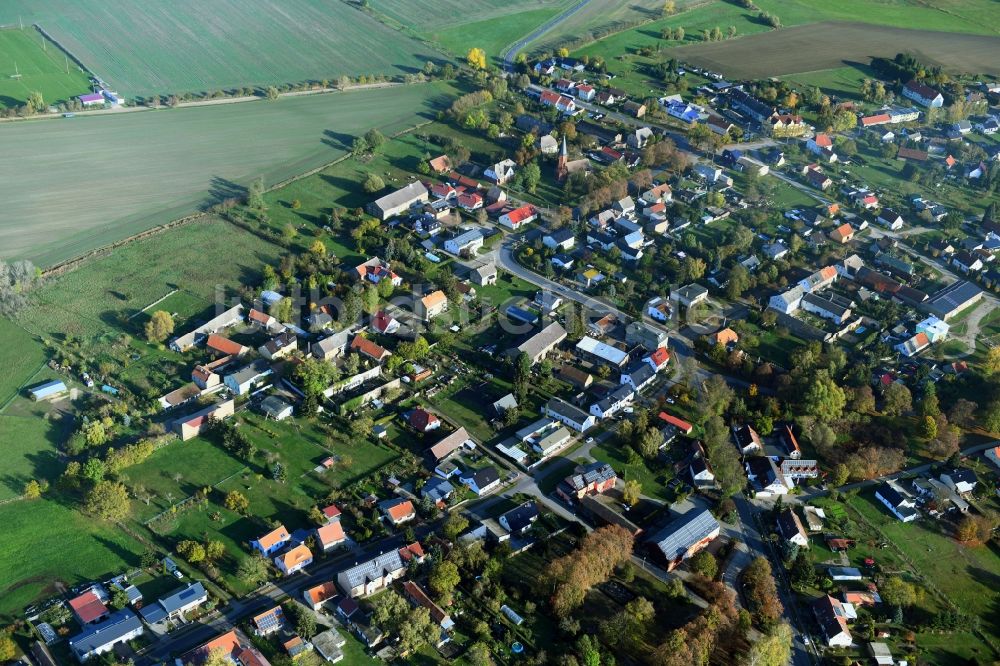 Luftaufnahme Wachow - Ortsansicht in Wachow im Bundesland Brandenburg, Deutschland