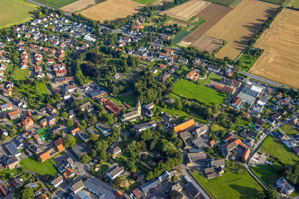 Westönnen von oben - Ortsansicht in Westönnen im Bundesland Nordrhein-Westfalen, Deutschland