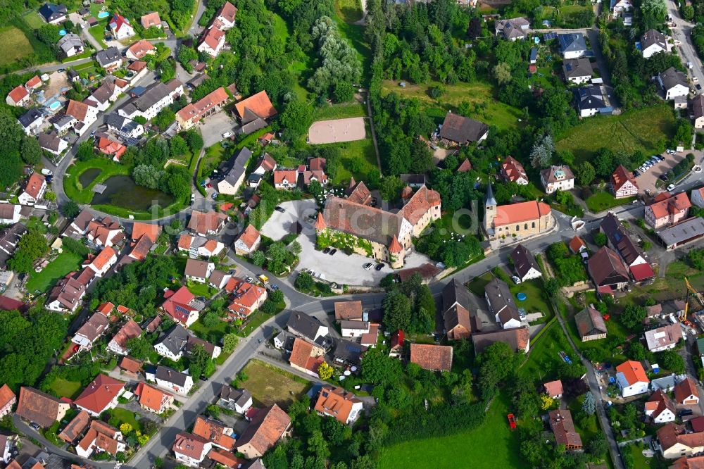 Wiesenthau aus der Vogelperspektive: Ortsansicht in Wiesenthau im Bundesland Bayern, Deutschland