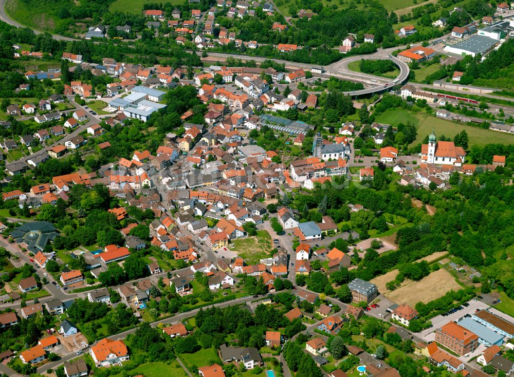 Luftbild Winnweiler - Ortsansicht in Winnweiler im Bundesland Rheinland-Pfalz, Deutschland
