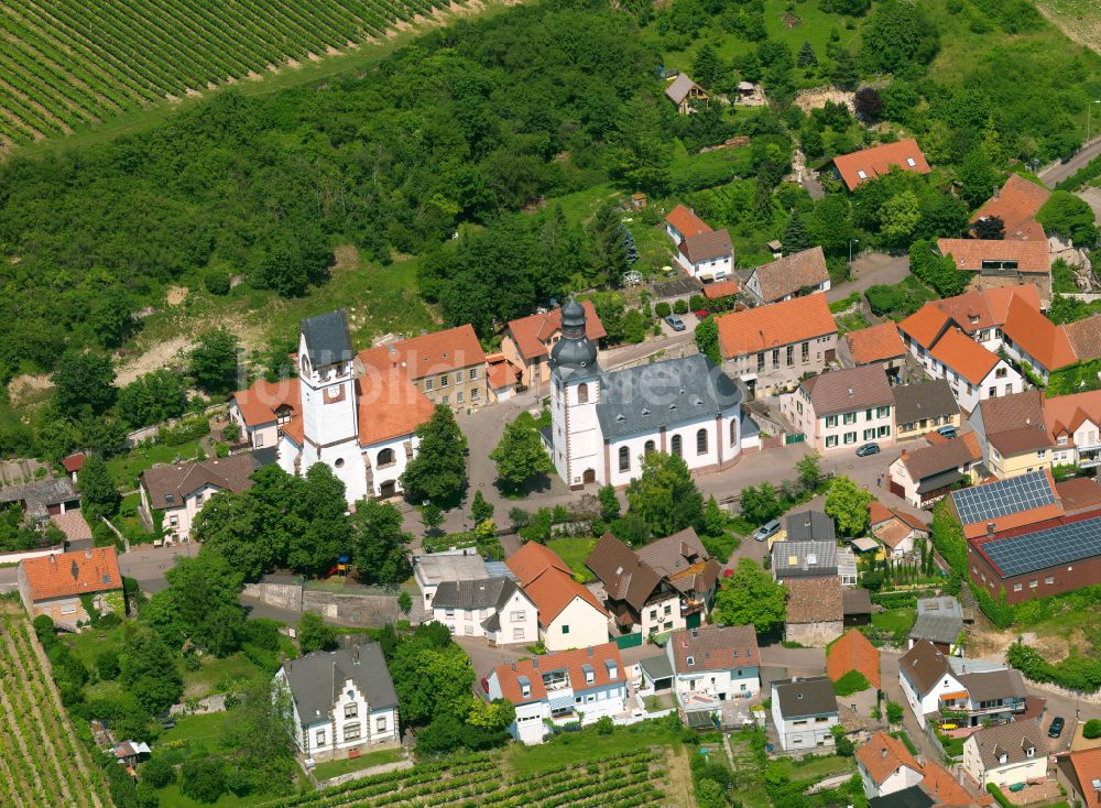 Zell von oben - Ortsansicht in Zell im Bundesland Rheinland-Pfalz, Deutschland