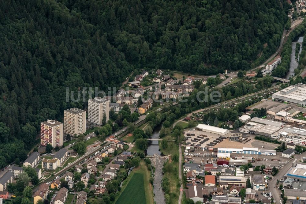 Luftbild Waldkirch - Ortschaft an den Fluss- Uferbereichen der Elz in Waldkirch im Bundesland Baden-Württemberg, Deutschland