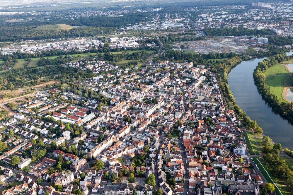 Luftbild Offenbach am Main - Ortschaft an den Fluss- Uferbereichen des Main im Ortsteil Bürgel in Offenbach am Main im Bundesland Hessen, Deutschland