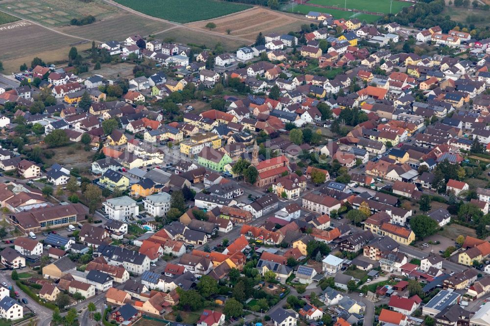 Luftbild Hügelsheim - Ortskern am Markt in Hügelsheim im Bundesland Baden-Württemberg, Deutschland