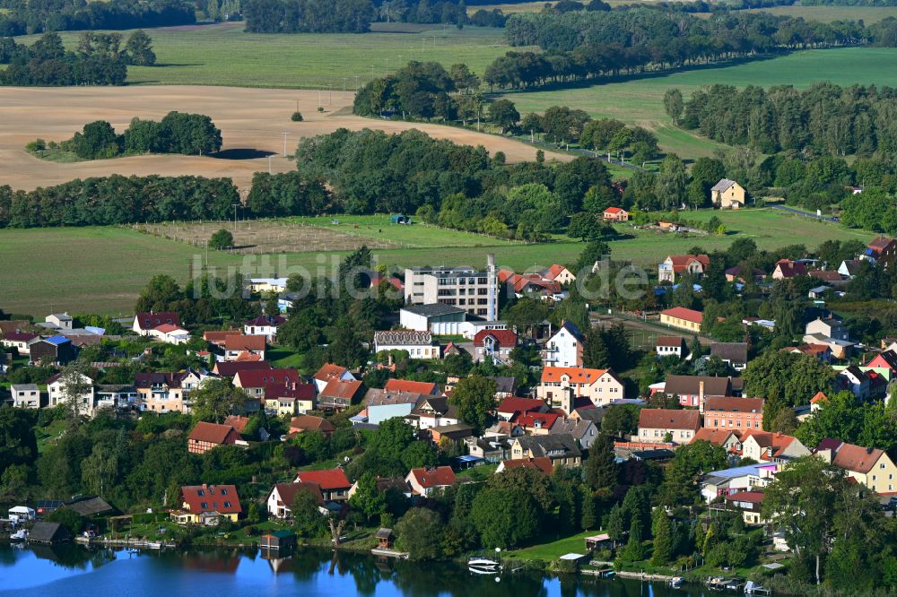 Luftbild Flecken Zechlin - Ortskern am Ufer des Schwarzer See in Flecken Zechlin im Bundesland Brandenburg, Deutschland