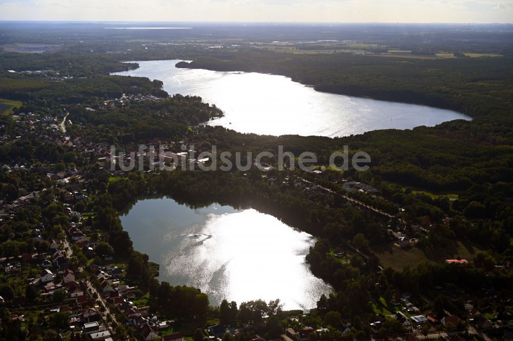 Luftbild Hennickendorf - Ortskern am Uferbereich Kleiner Stienitzsee in Hennickendorf im Bundesland Brandenburg, Deutschland