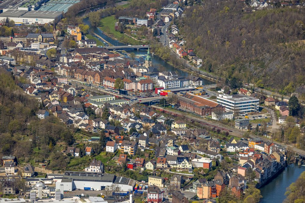 Luftbild Hohenlimburg - Ortskern am Uferbereich des Lenne - Flussverlaufes in Hohenlimburg im Bundesland Nordrhein-Westfalen, Deutschland