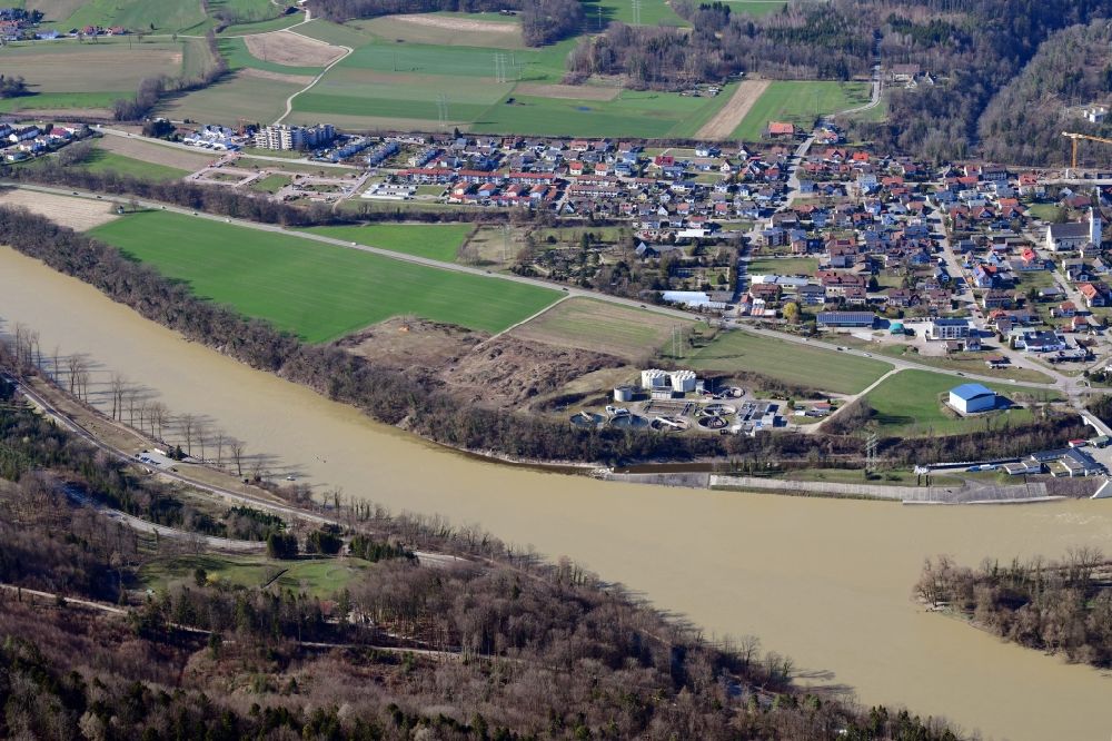 Albbruck aus der Vogelperspektive: Ortskern am Uferbereich des Rhein - Flußverlaufes in Albbruck im Bundesland Baden-Württemberg, Deutschland