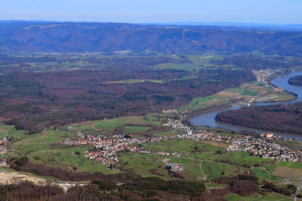 Luftbild Karsau - Ortskern am Uferbereich des Rhein - Flußverlaufes in Karsau im Bundesland Baden-Württemberg, Deutschland