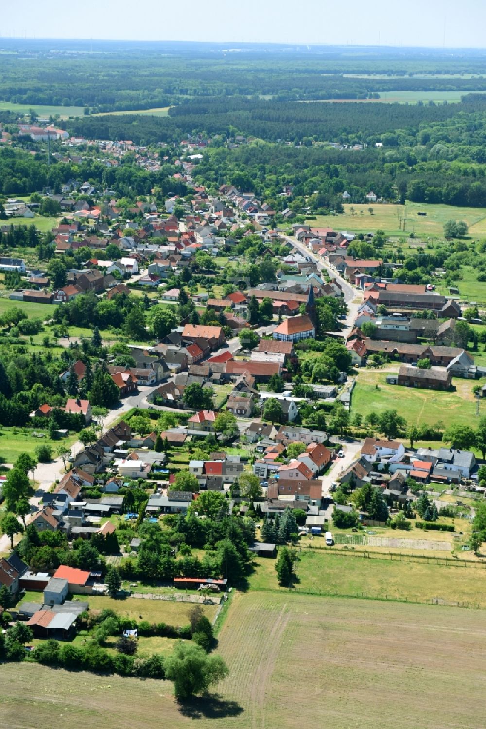 Elbe-Parey von oben - Ortsteil Güsen in Elbe-Parey im Bundesland Sachsen-Anhalt, Deutschland