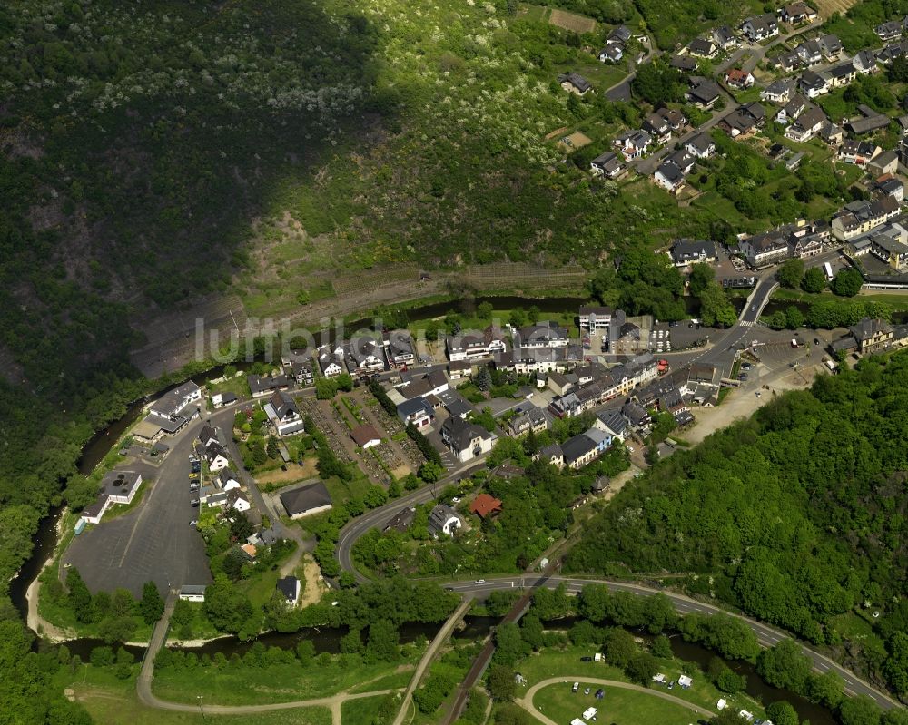 Luftaufnahme Altenahr - Ortsteilansicht von Altenburg in Altenahr im Bundesland Rheinland-Pfalz