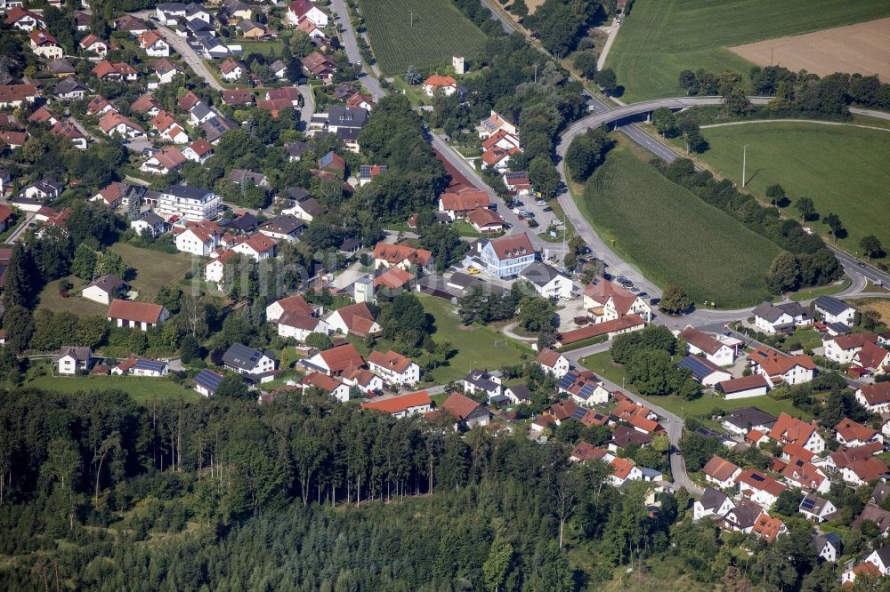 Viecht aus der Vogelperspektive: Ortsteilansicht der Gemeinde Viecht im Bundesland Bayern, Deutschland