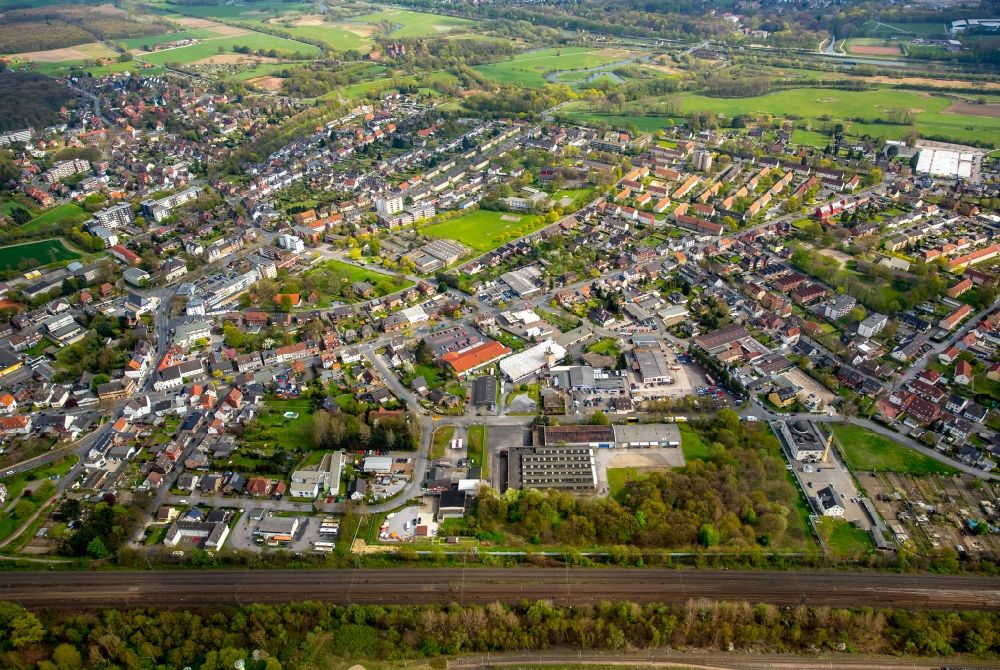 Luftaufnahme Hamm-Heessen - Ortsteilansicht des Stadtbezirkes Hamm-Heessen im Norden von Hamm im Bundesland Nordrhein-Westfalen
