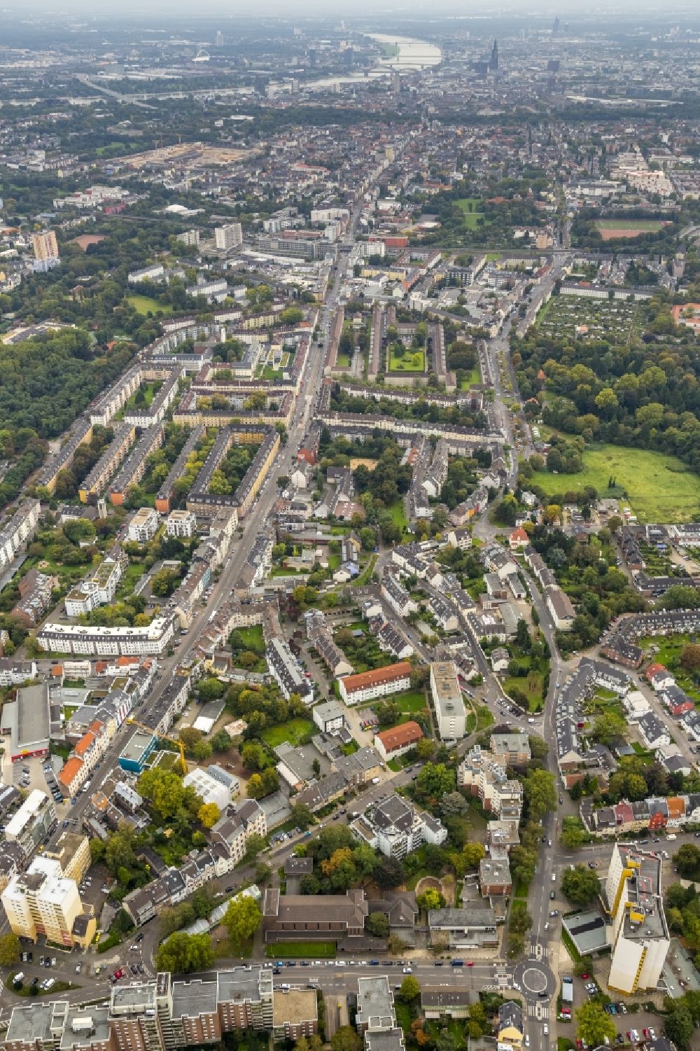 Luftaufnahme Köln OT Weidenpesch - Ortsteilansicht von Weidenpesch in Köln im Bundesland Nordrhein-Westfalen