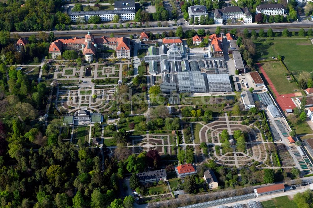 Luftbild München - Palais der Botanische Staatssammlung im Ortsteil Neuhausen-Nymphenburg in München im Bundesland Bayern, Deutschland