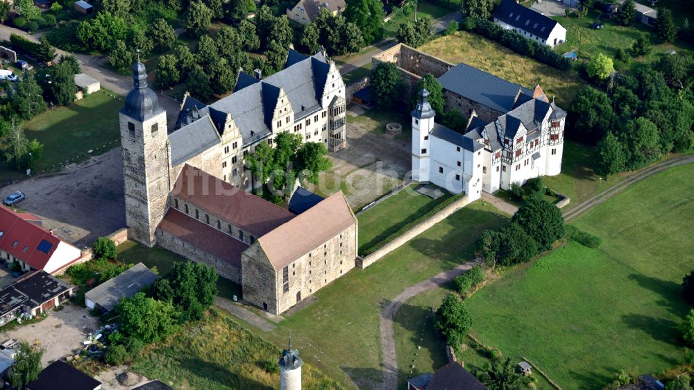 Luftaufnahme Leitzkau - Palais und Renaissance-Schloß in Leitzkau im Bundesland Sachsen-Anhalt, Deutschland