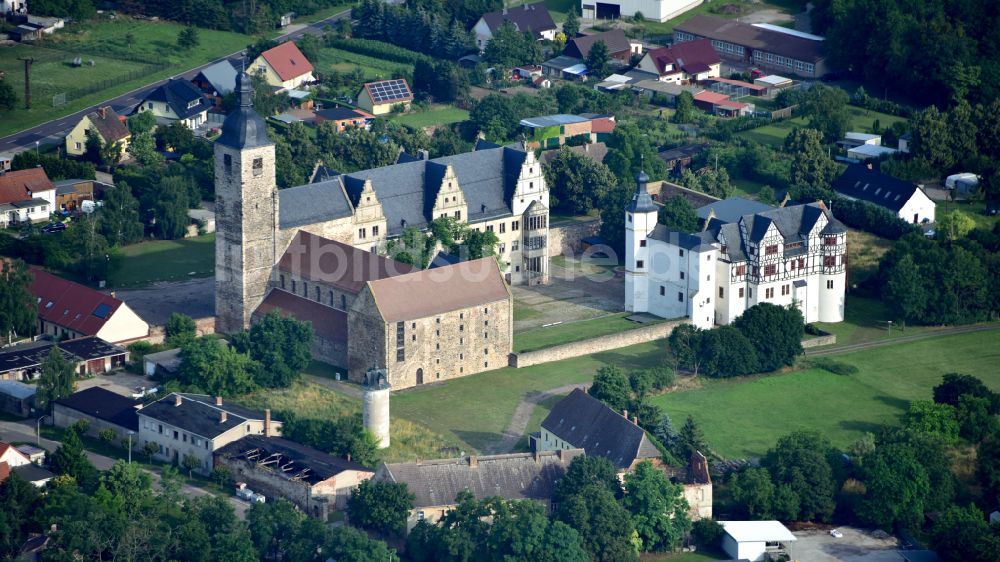 Leitzkau von oben - Palais und Renaissance-Schloß in Leitzkau im Bundesland Sachsen-Anhalt, Deutschland