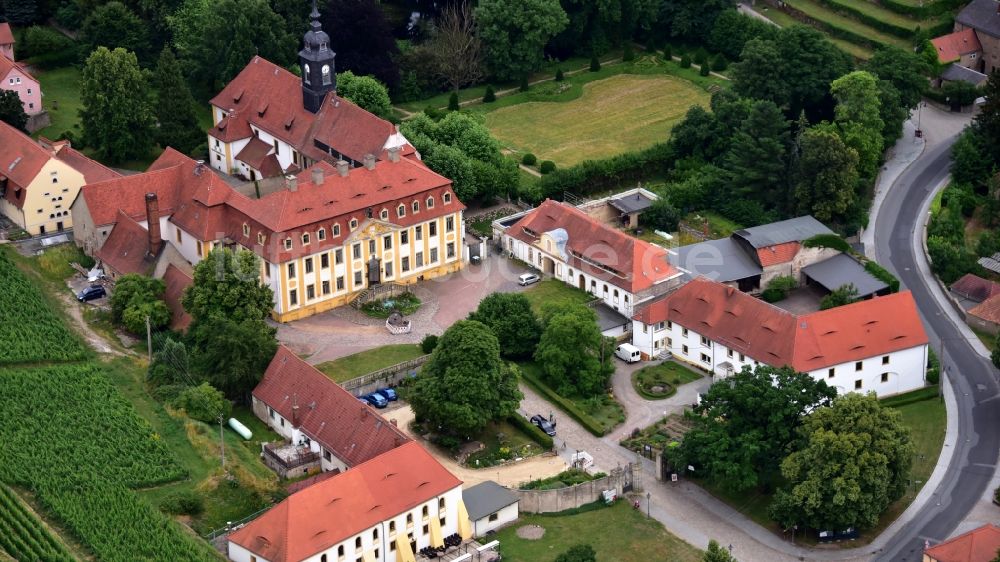 Luftaufnahme Seußlitz - Palais des Schloss - Barockschloß in Seusslitz im Bundesland Sachsen, Deutschland