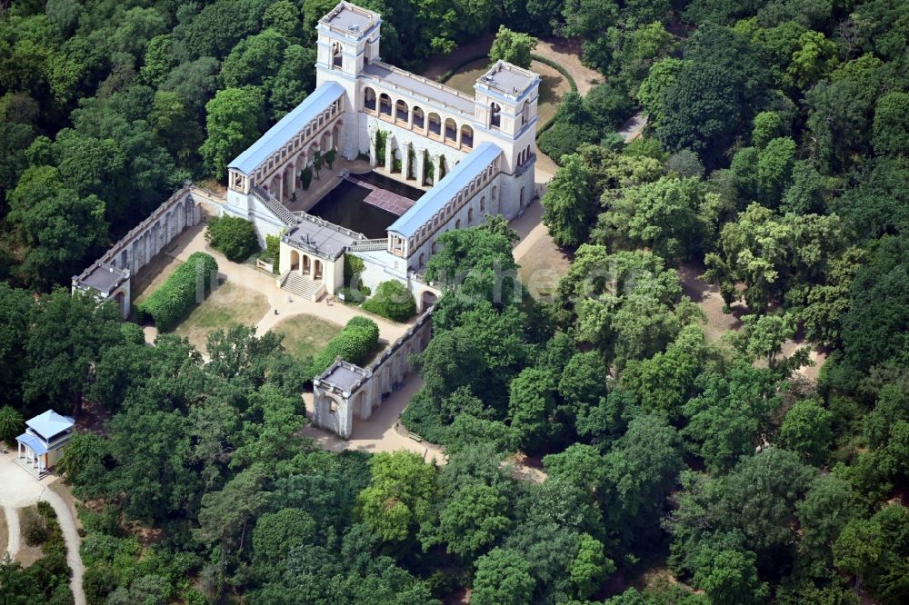 Potsdam von oben - Palais des Schloss Belvedere auf dem Pfingstberg in Potsdam im Bundesland Brandenburg