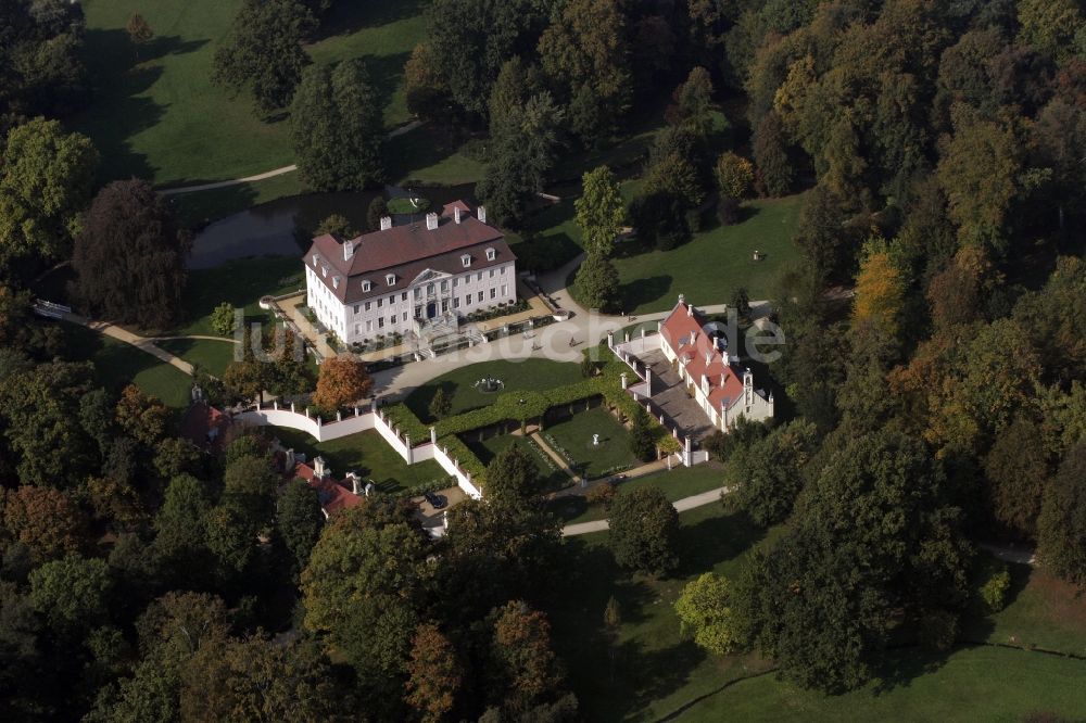 Luftaufnahme Cottbus - Palais des Schloss Branitz Fürst mit dem Pückler Museum Zum Kavalierhaus in Cottbus im Bundesland Brandenburg