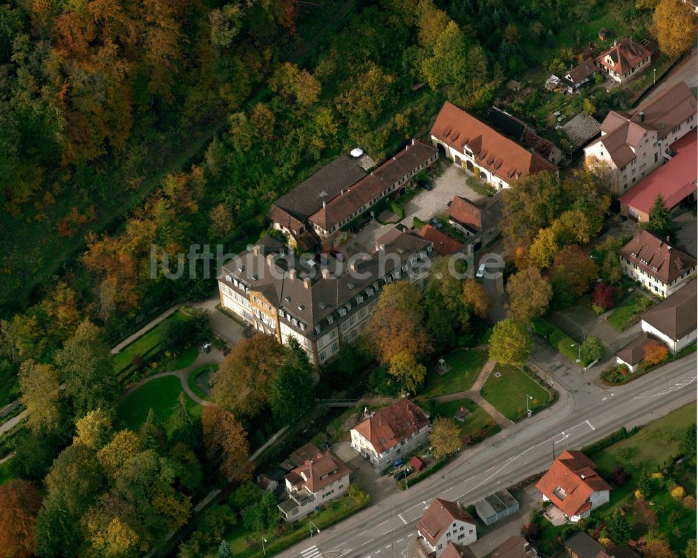 Luftaufnahme Eybach - Palais des Schloss Eybach in Geislingen an der Steige im Bundesland Baden-Württemberg, Deutschland