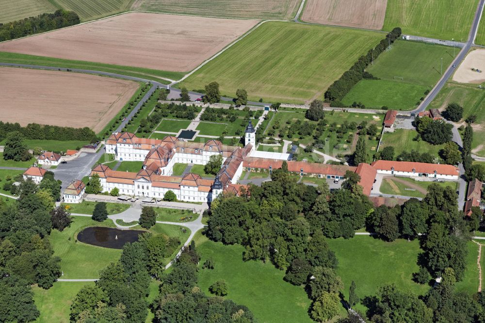 Eichenzell von oben - Palais des Schloss Fasanerie in Eichenzell im Bundesland Hessen
