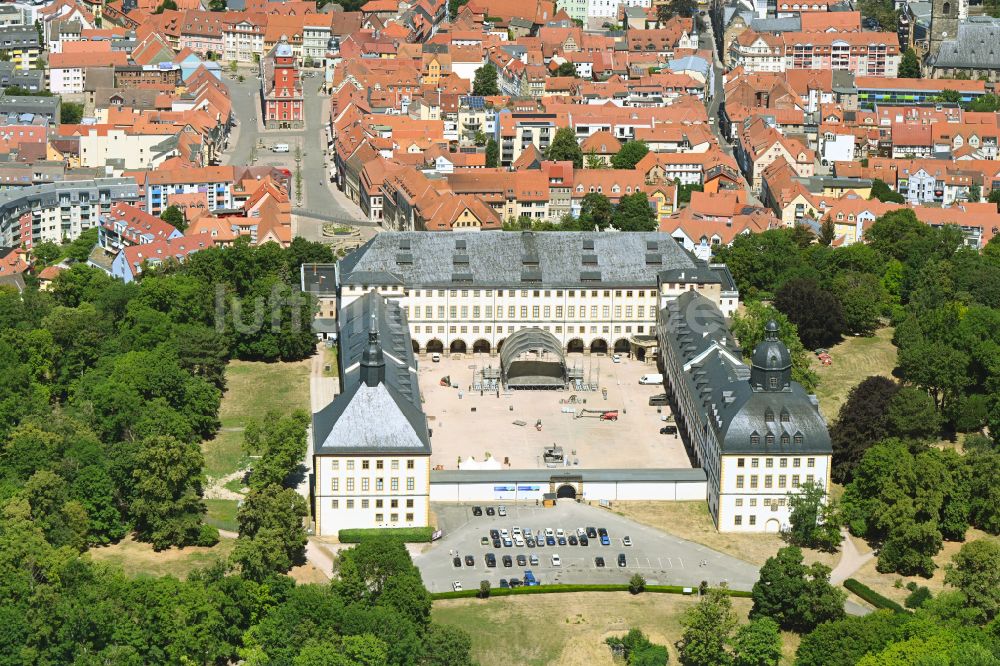 Luftaufnahme Gotha - Palais des Schloss Friedenstein in Gotha im Bundesland Thüringen, Deutschland