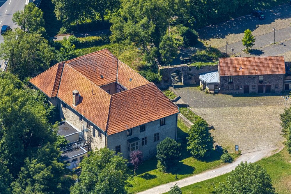 Witten von oben - Palais des Schloss Haus Herbede im Ortsteil Herbede in Witten im Bundesland Nordrhein-Westfalen, Deutschland