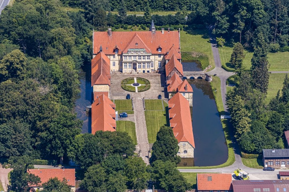 Luftaufnahme Havixbeck - Palais des Schloss in Havixbeck im Bundesland Nordrhein-Westfalen, Deutschland