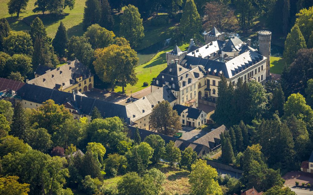 Luftbild Arnsberg - Palais des Schloss Herdringen in Arnsberg im Bundesland Nordrhein-Westfalen, Deutschland