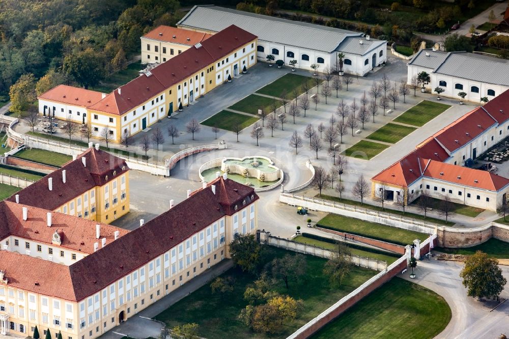 Luftbild Schloßhof - Palais des Schloss Hof in Schloßhof in Niederösterreich, Österreich
