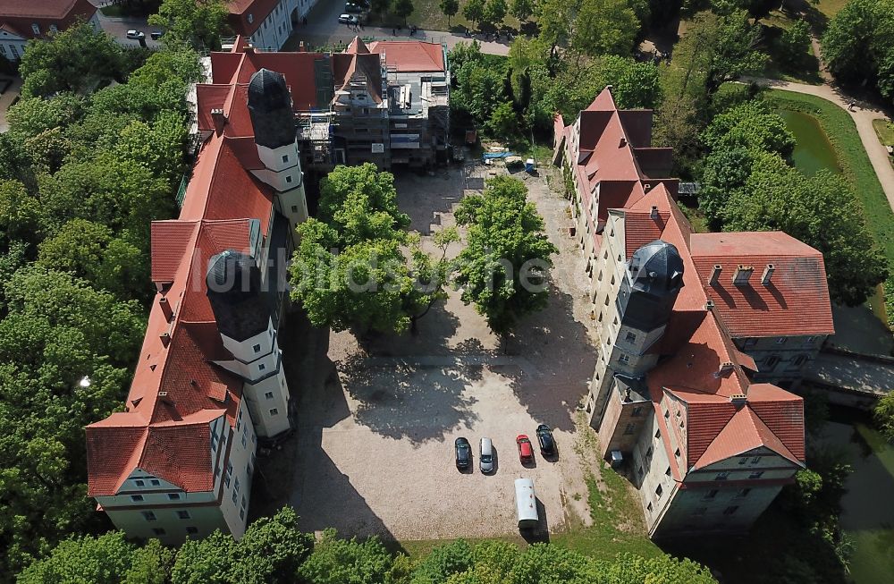 Luftaufnahme Köthen (Anhalt) - Palais des Schloss in Köthen (Anhalt) im Bundesland Sachsen-Anhalt, Deutschland