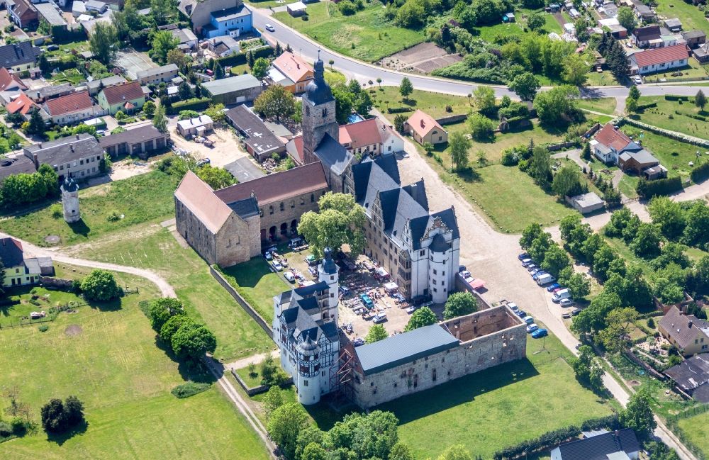 Gommern von oben - Palais des Schloss Leitzkau in Gommern im Bundesland Sachsen-Anhalt, Deutschland