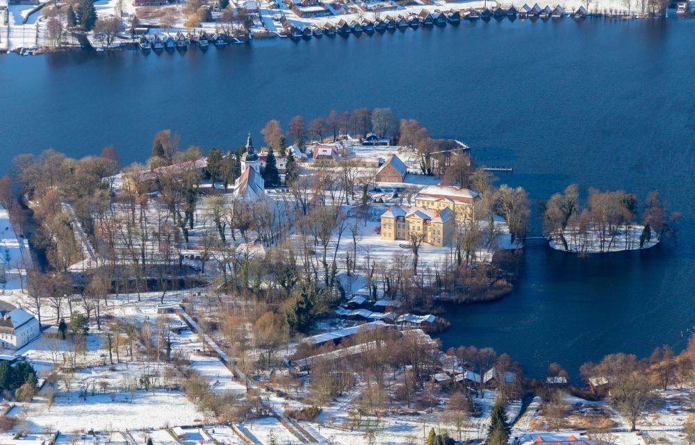 Luftaufnahme Mirow - Palais des Schloss Mirow in Mirow im Bundesland Mecklenburg-Vorpommern, Deutschland