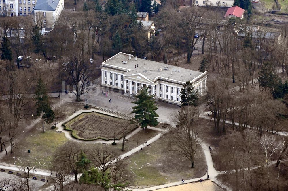 Luftbild Wolsztyn - Wollstein - Palais des Schloss Palac Wolsztyn in Wolsztyn - Wollstein in Wielkopolskie - Großpolen, Polen