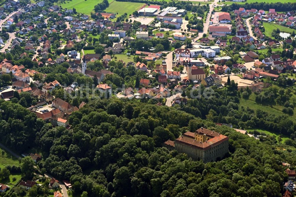 Luftaufnahme Schillingsfürst - Palais des Schloss Schillingsfürst in Schillingsfürst im Bundesland Bayern, Deutschland
