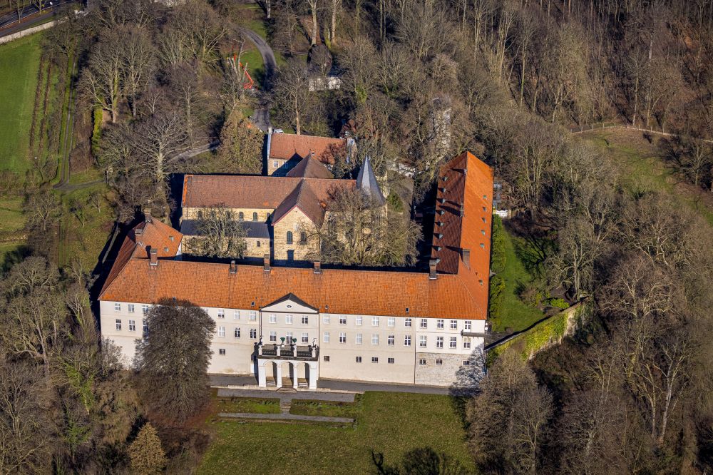 Luftaufnahme Cappenberg - Palais des Schloss Schloss Cappenberg in Cappenberg im Bundesland Nordrhein-Westfalen, Deutschland