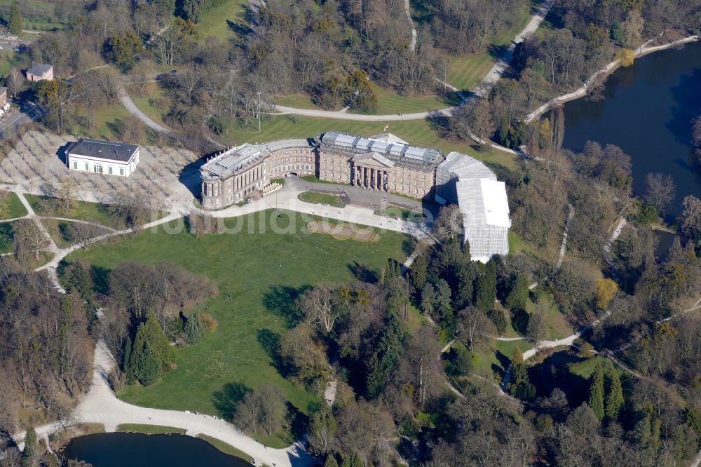 Luftaufnahme Kassel - Palais des Schloss Wilhelmshöhe in Kassel im Bundesland Hessen, Deutschland