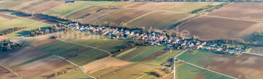 Luftbild Vollmersweiler - Panorama der Dorf - Ansicht am Rande von Feldern in Vollmersweiler im Bundesland Rheinland-Pfalz, Deutschland